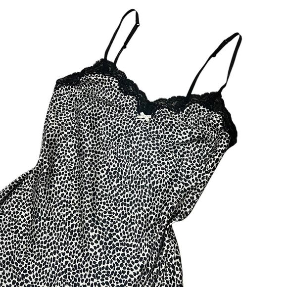 Victoria's Secret Y2K Black & Ivory Coquette Cheetah Print Lace Trim Y2K Chemise - Picture 2 of 8
